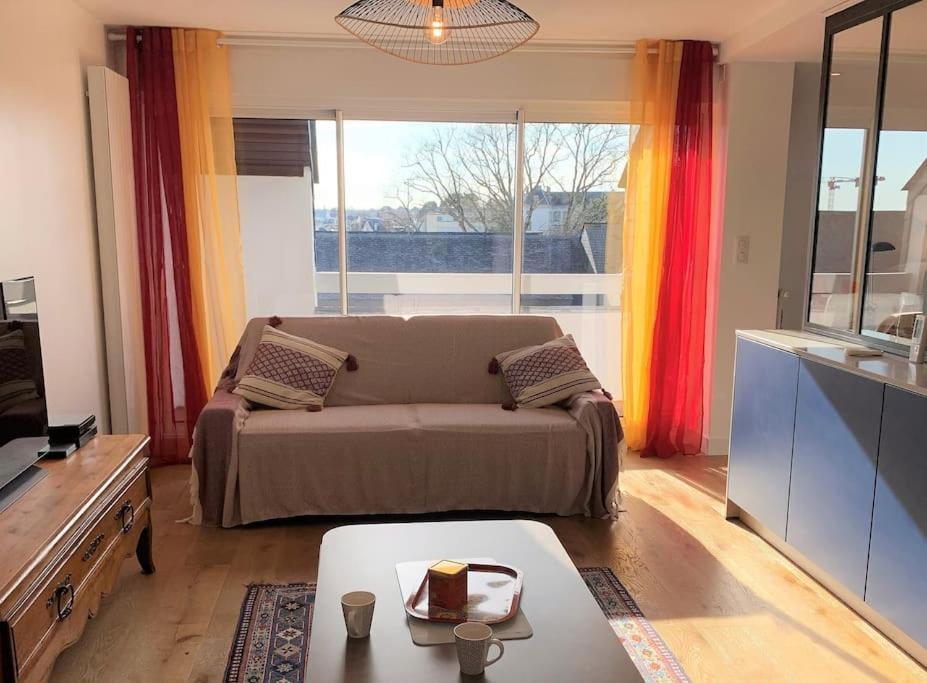 Le 828 : Appartement En Plein Centre De Vannes Eksteriør bilde