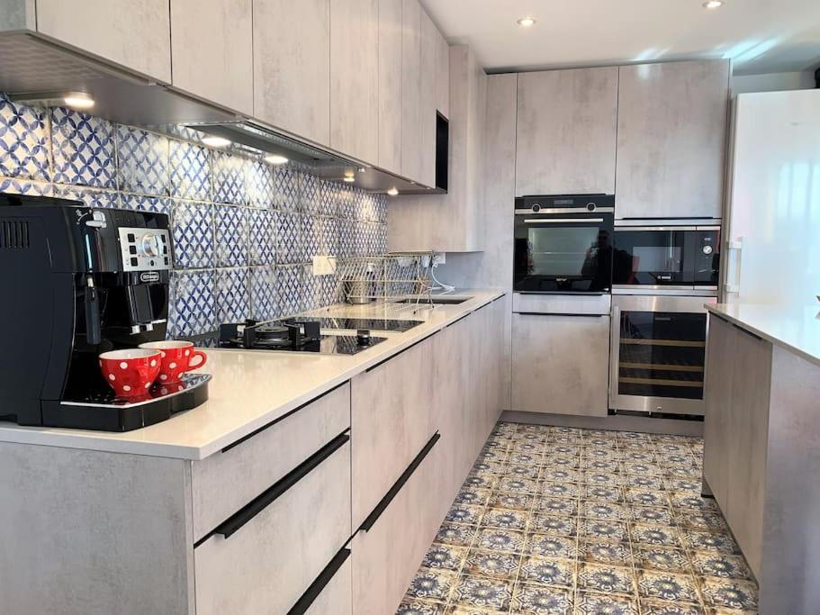 Le 828 : Appartement En Plein Centre De Vannes Eksteriør bilde