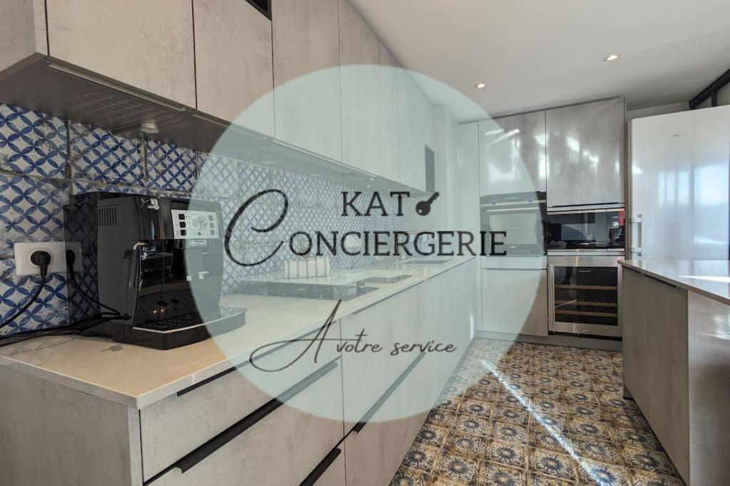 Le 828 : Appartement En Plein Centre De Vannes Eksteriør bilde